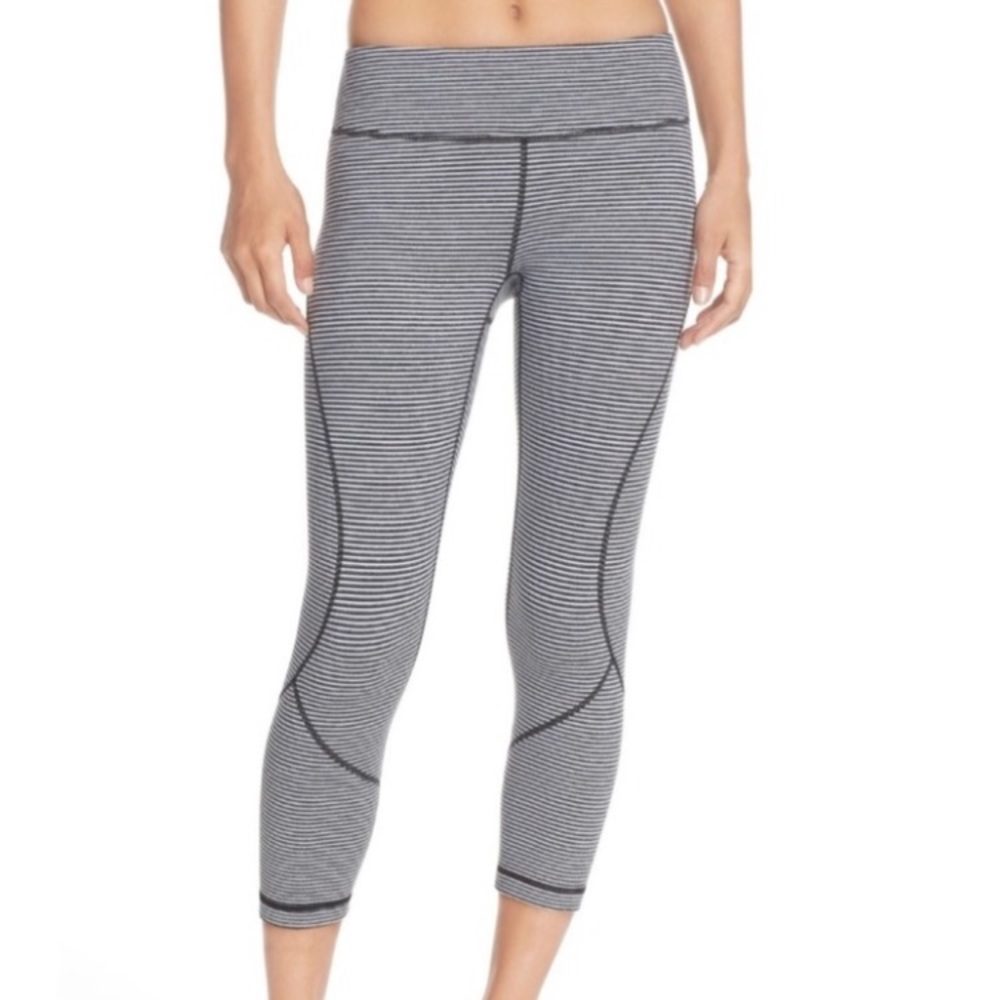Zella live in crop legging fiesta stripe